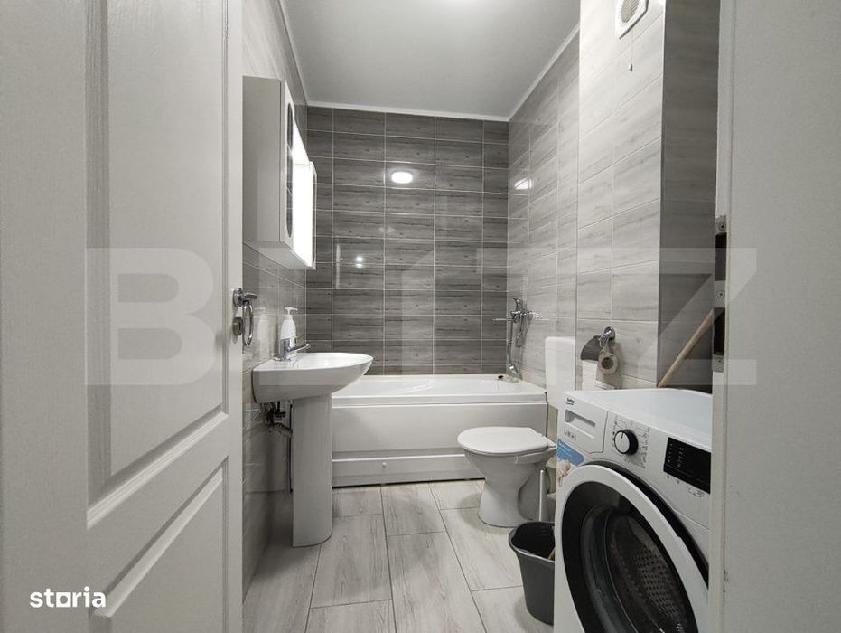 Apartament 3 camere, etaj 2, parcare - Prima Universitatii