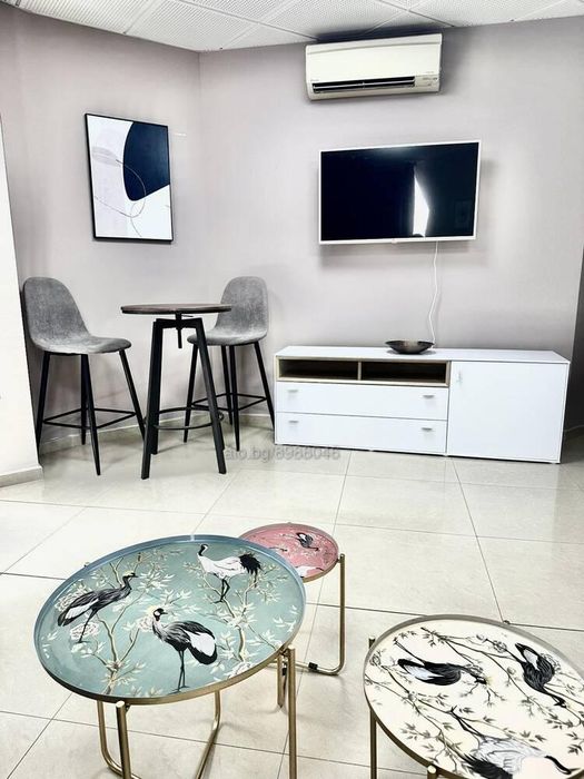 Дава се под наем Тристаен апартамент в Варна, Лятно кино Тракия - 75 кв.м за 650 € - Снимка #2