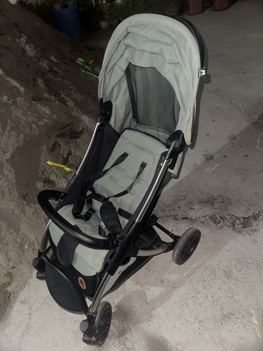 Продается коляска детская (ining baby)