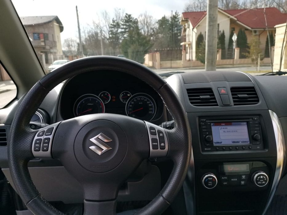 Suzuki  SX4 10.2012 4x4 optional