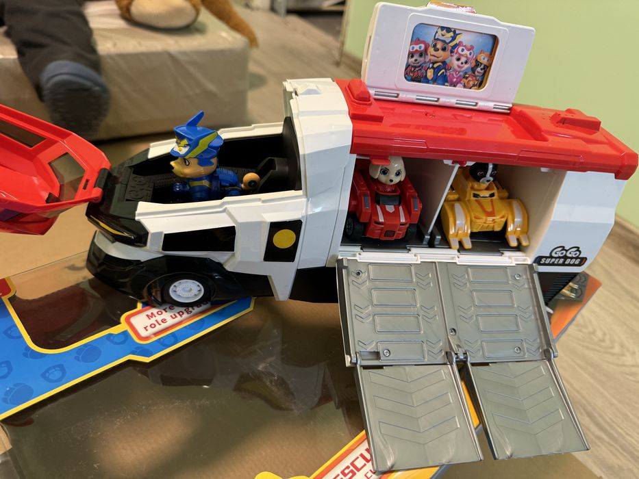 Камион Пес Патрул с фигурки