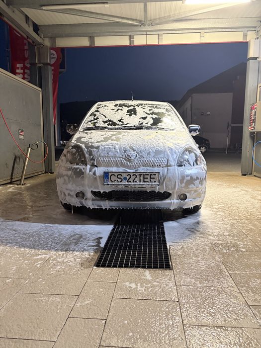 Toyota Yaris  2002 defect