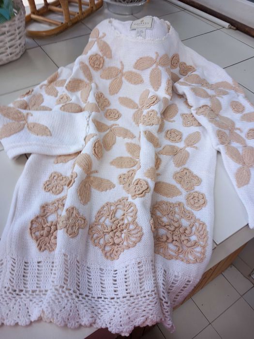 Дизайнерски пуловер ръчна изработка