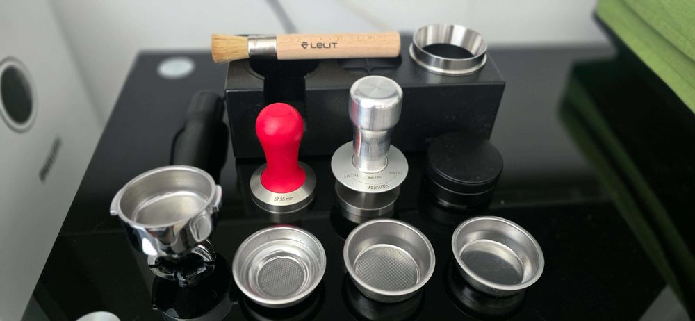SUPEROFERTA - Vand Espressor manual Lelit ANNA – PL 41 TEM + Pachet Accesorii Bonus