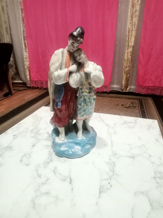 Продам статуэтки советские