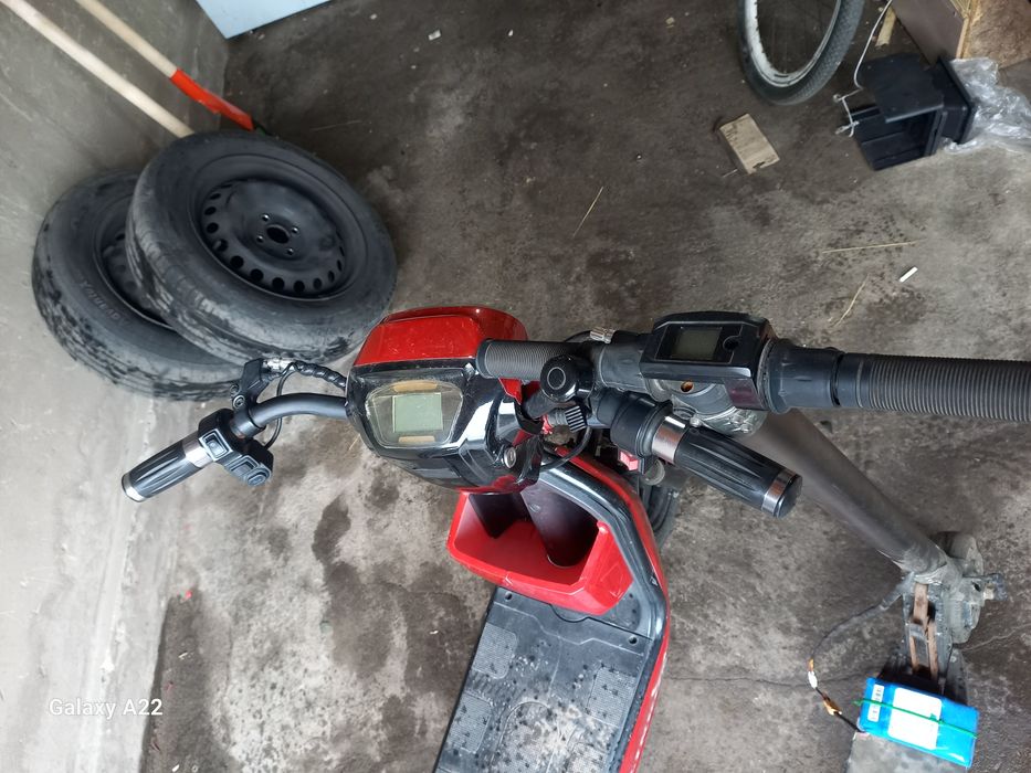Продам электро скутор