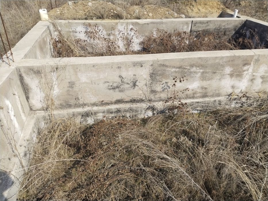 Продам участок с фундаментом