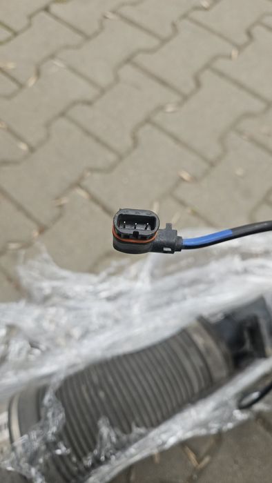 Преден десен Амортисьор AIRMATICза Mercedes s-class w221