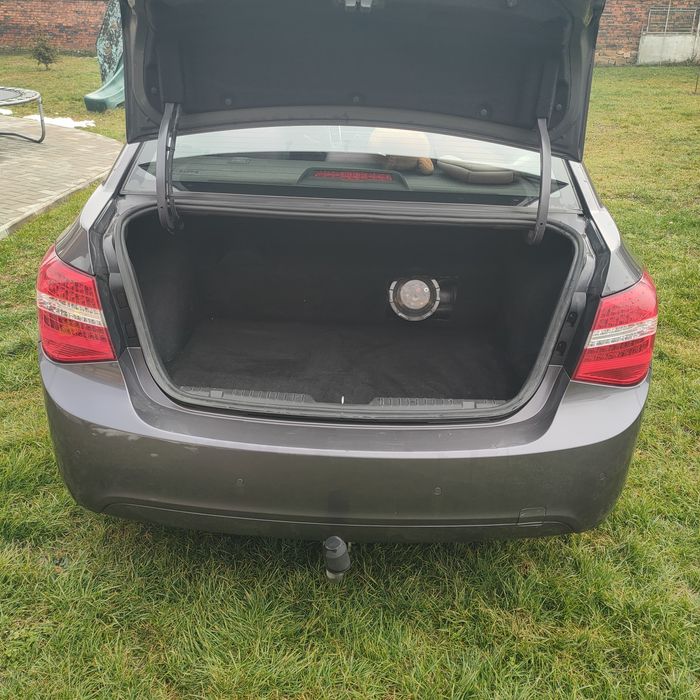 Cevrolet Cruze 1.8, 141 к.с., газ-бензин