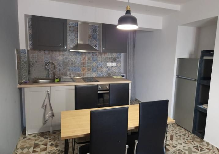 Дава се под наем Двустаен апартамент в София, Дианабад - 46 кв.м за 500 € - Снимка #1