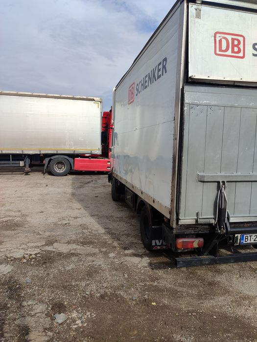 Продавам камионче  Нисан атлеон