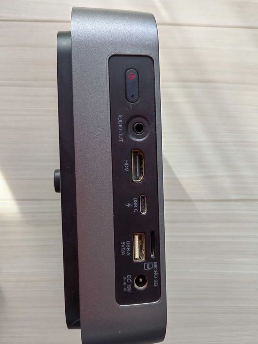 Videoproiector ViewSonic M2E, 1000 lumeni, Smart Wi-Fi, LED Full HD