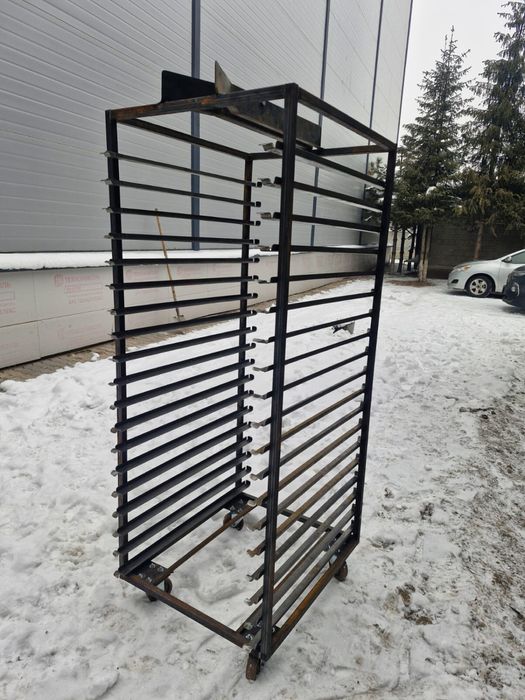 Тележки для пекарни и вагонетки