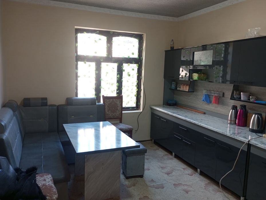 4 xonali uy sotiladi 4 sotix