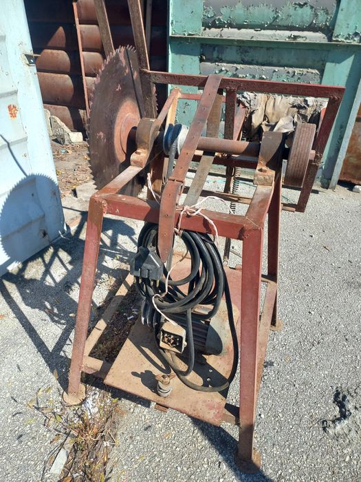 Трифазен циркуляр