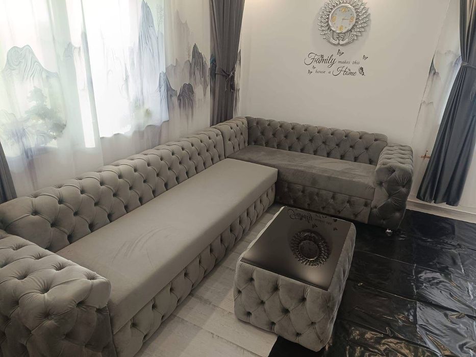 Canapea Chesterfield