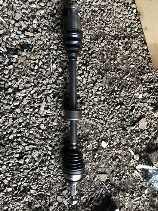 Продам привод рено логан 2