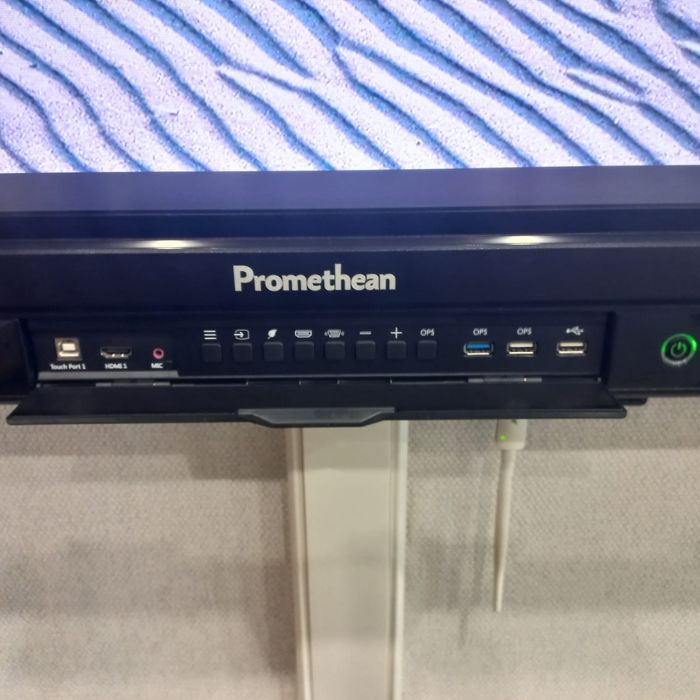 Продам интерактивную панель