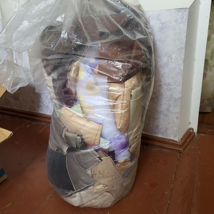 Продам куски от тюля и портьер