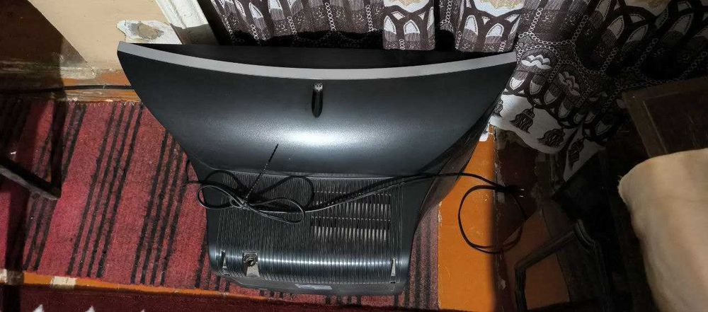 Cтарый телевизор Samsung