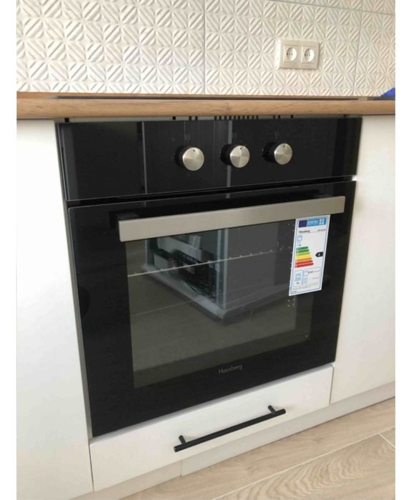 Продам новый духовой шкаф