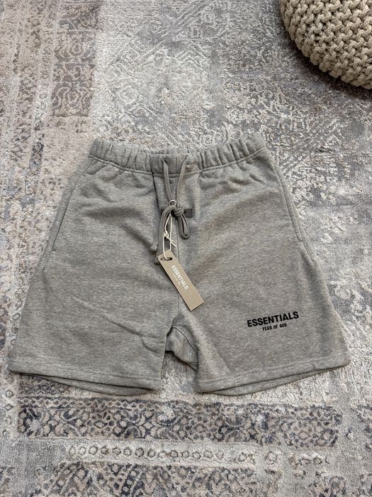 Pantaloni scurti Essentials / Premium