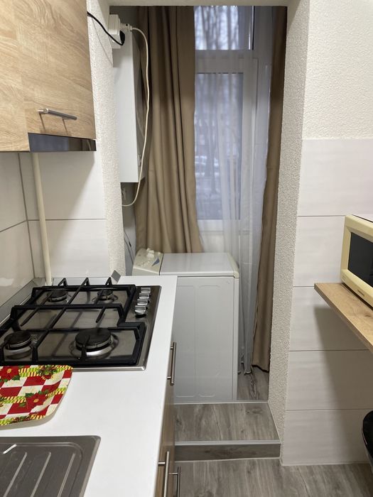 regim hotelier, parter, stadal, PIATA MARE, intrare din Hipodrom