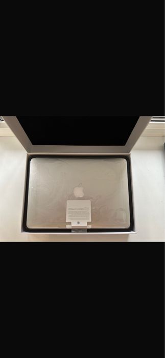 MacBook Air (13 дюйм., 2017 г.)