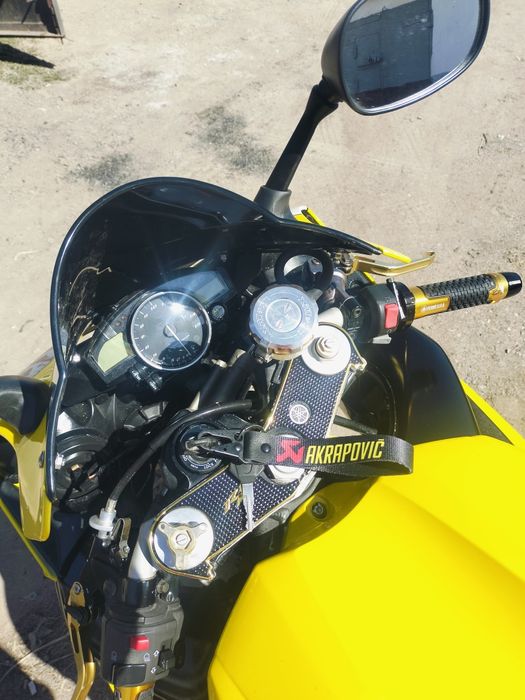 Продам ямаху r1 2006 год