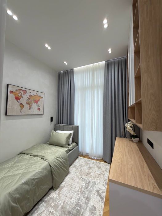 ПРОДАЕТСЯ 4/8/8 НОВОСТРОЙКА с балконом на ЖК Ок сарой