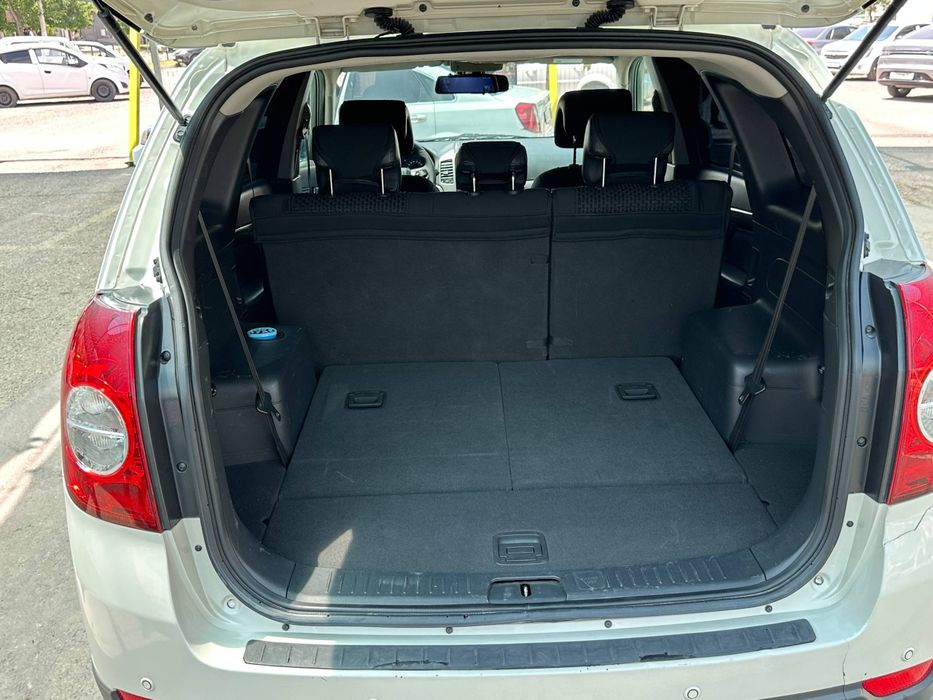 Captiva 1. Avtomat full option 2010 kraska yo'q
