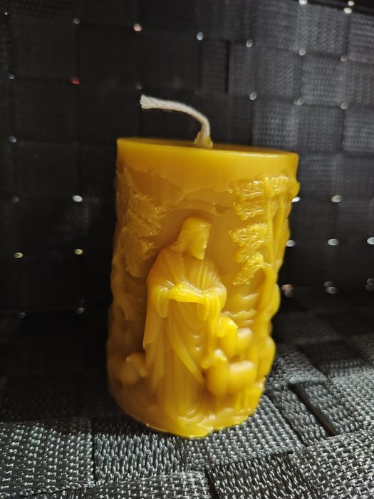 Lumânări din ceară naturală de albine