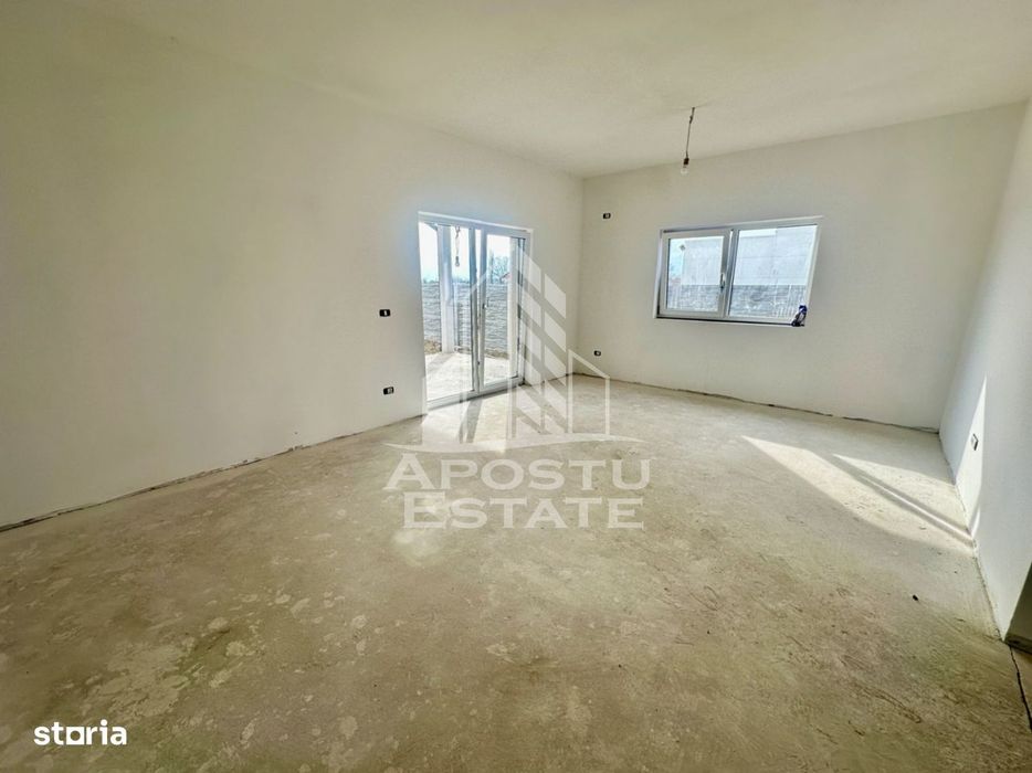 Duplex cu 5 camere in zona benzinariei Eso din Giroc
