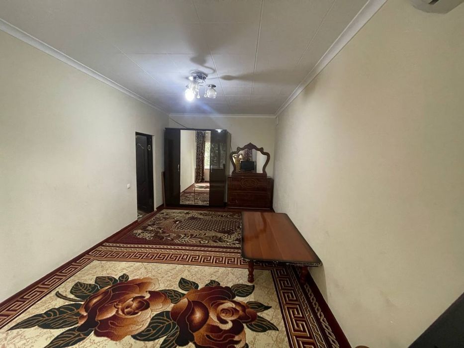 Срочно продается Яккасарой тезекова кучаси 2/2/4 36м2