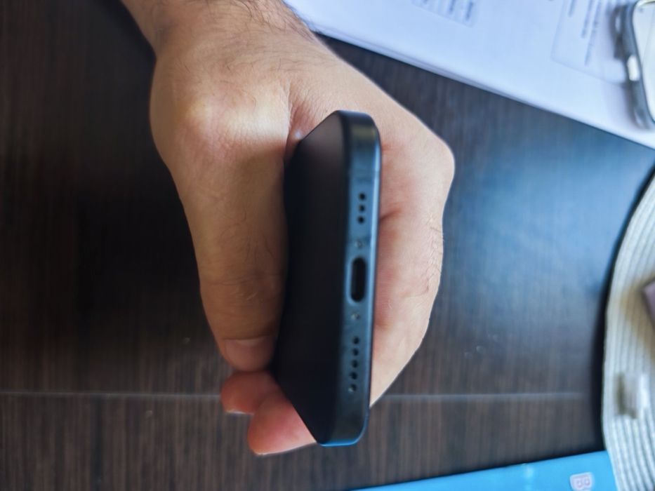 Iphone 15/128GB в гаранция