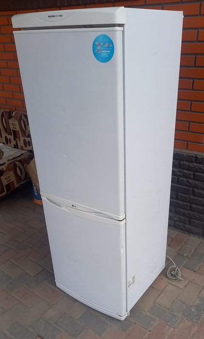 Холодильник LG 54x54x155