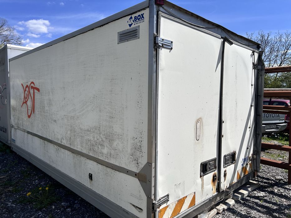 Налични фургони