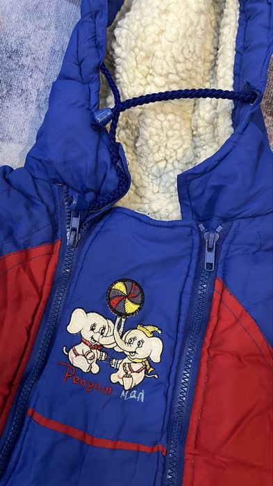 Продам 2 детских зимних комбинезона