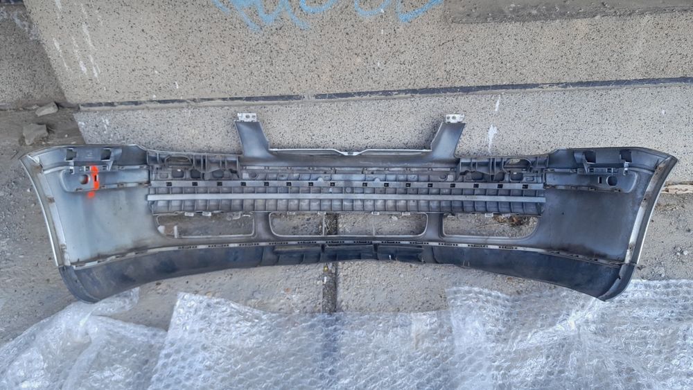 Предна Броня за VW Bora