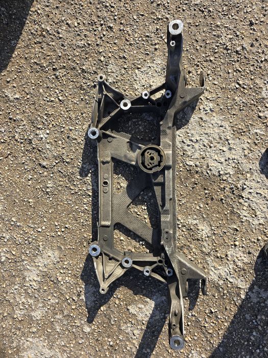 Audi a3 преден мост