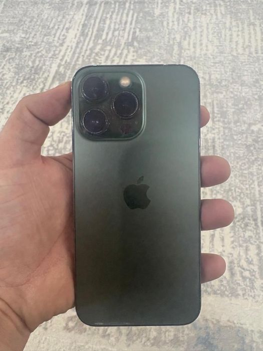Продам IPhone 13 pro