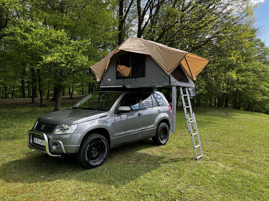 Cort plafon auto de inchiriat CAMPING