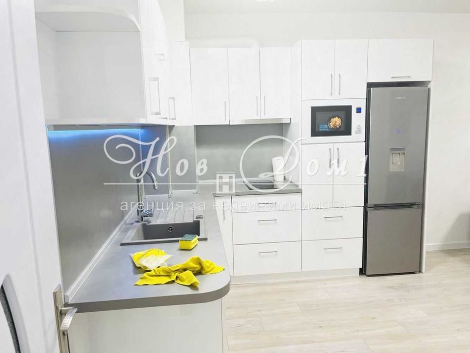 Дава се под наем Двустаен апартамент в Варна, Победа - 70 кв.м за 688.5 € - Снимка #3