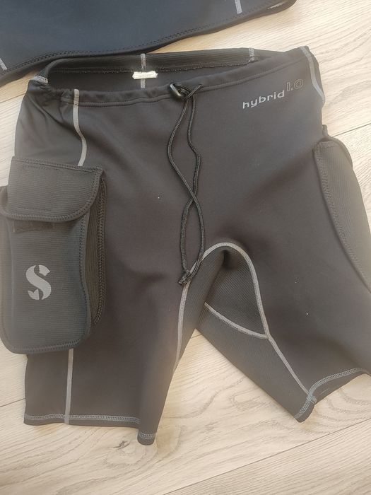 Hoodies 2mm neopren XXL și pantaloni Scubapro Hybrid 1.0 XLbrid