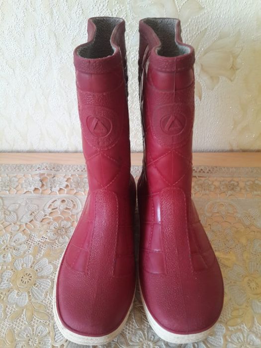 Детские резиновые сапоги