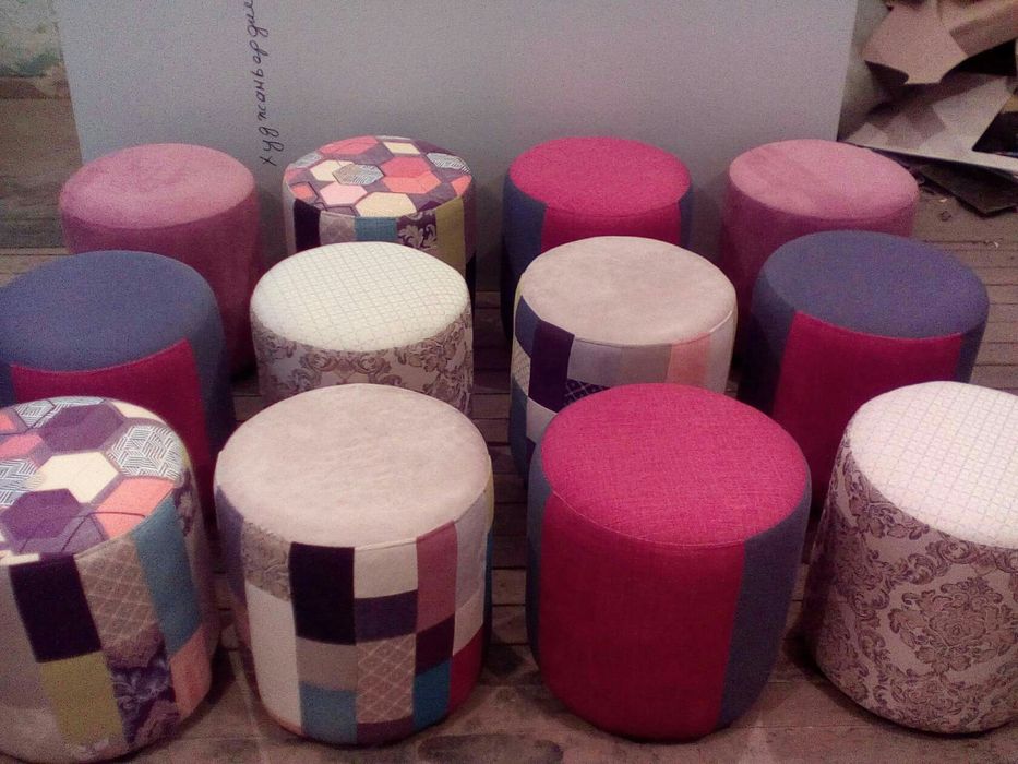 Пуфики однотонные, комбинированные