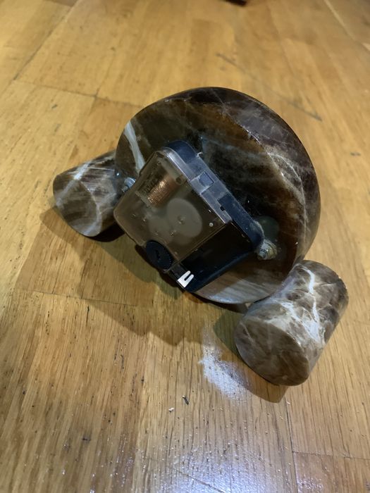 Часы настольные