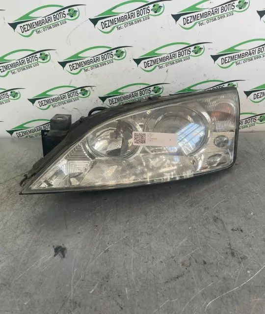 Far stanga cu xenon fara drozer Ford Mondeo 2001 2.0 Di MT (115 hp)
