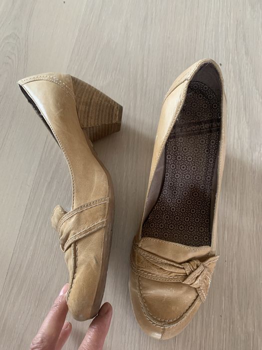 Vand pantofi dama din piele(41) .