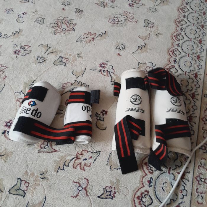 Продаётся Аратектор и Шитки